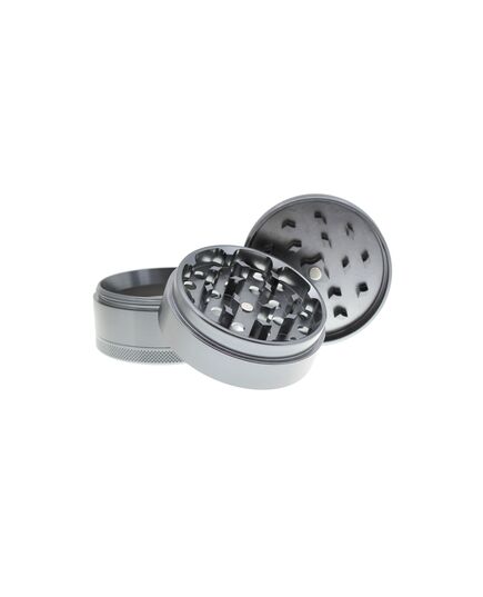Hochwertiger 4-teiliger Aluminium Grinder von Treez Club, 63 mm, präzise Konstruktion mit scharfen Zähnen und Neodym-Magnetverschluss.